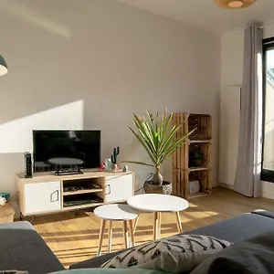  Appartement & Nature, Belle Vue Avec Piscine France