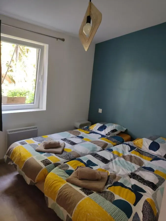 maisonnette cosy bien située Dol-de-Bretagne Appartement